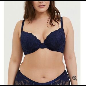 Torrid 40DDD Bra
